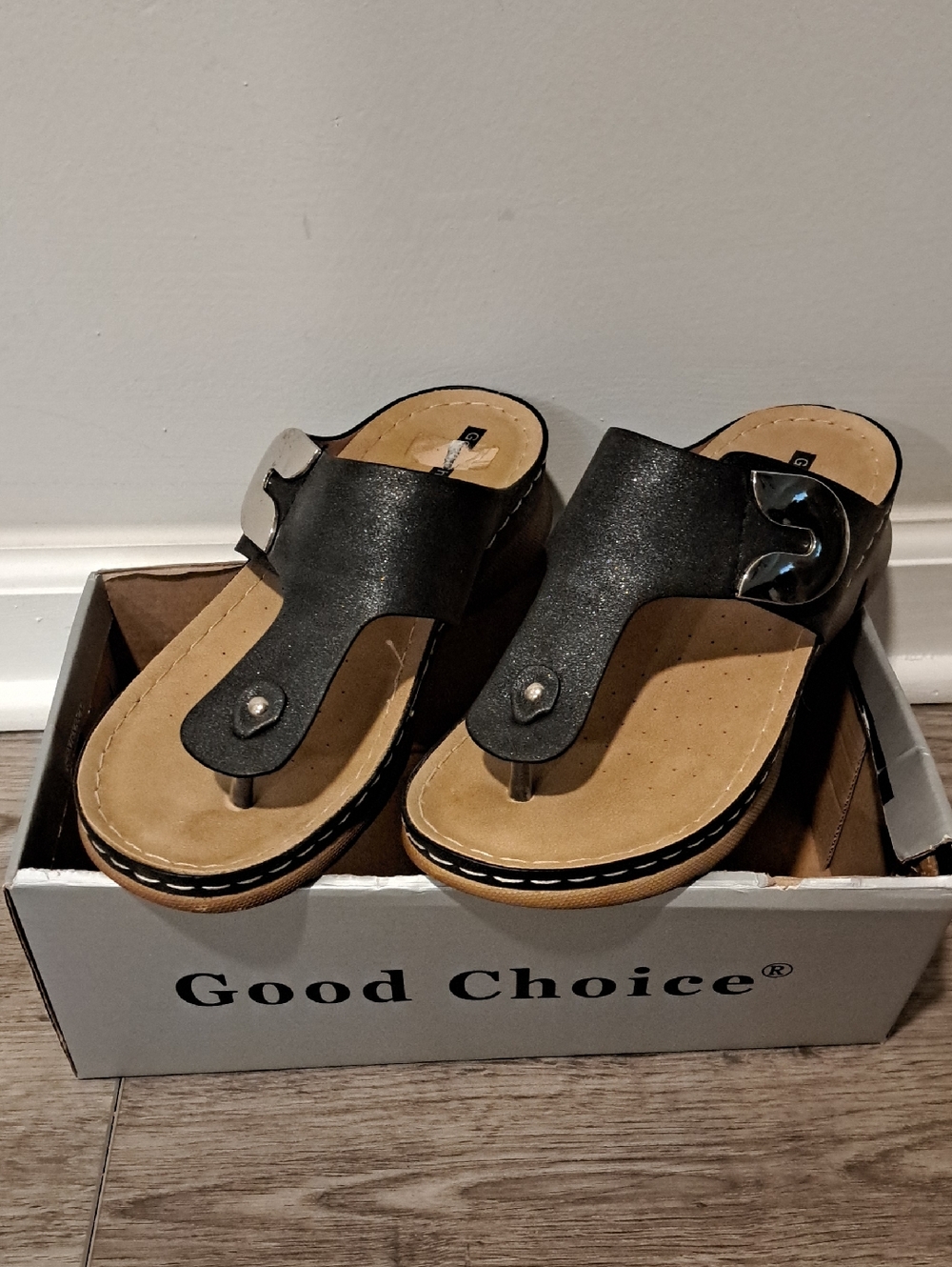 Good Chic Black and Tan Slip-On Sandal